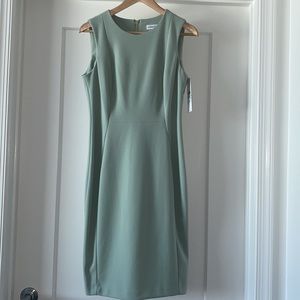 🌻 NWT! Green Calvin Klein Sheath Sleeveless Dress